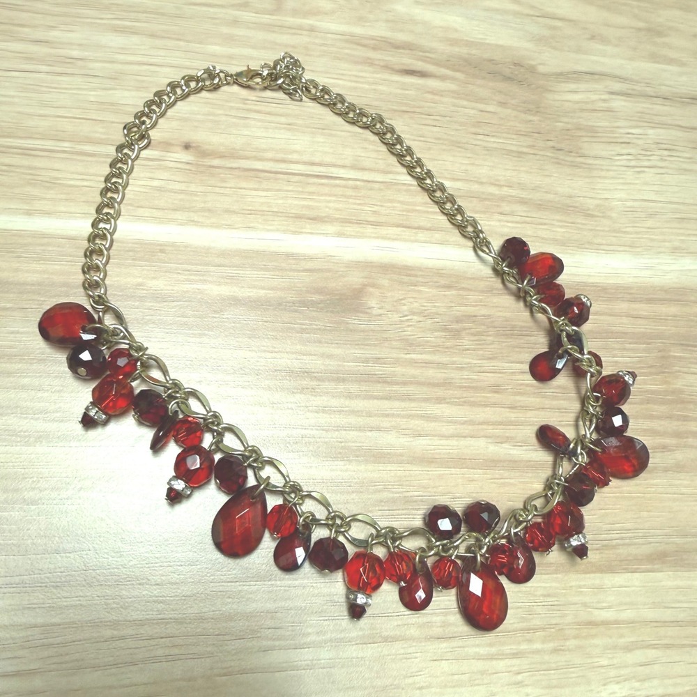 Gold Tone Ruby Red Teardrop Statement Bib Necklace Rhinestone Accents 20 Inch